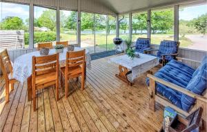 2 Bedroom Cozy Home In Munka-Ljungby