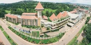Golf Course Hotel - Makindye