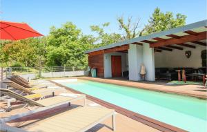 Maisons de vacances Nice Home In Malataverne With Outdoor Swimming Pool, Private Swimming Pool And 4 Bedrooms : photos des chambres