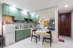 SAZI Church View Home - Free Nails HairWash