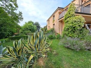 Casa VINCENZO 130 mq con 2 Bagni ed ingresso esclusivo dal giardino