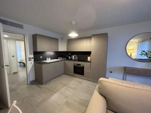 Prestige View 103 By Avecoeur