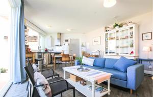 Awesome Apartment In Sete With Wifi