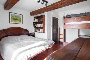 Maisons de vacances Veritable Mas Provencal A La Palud : photos des chambres