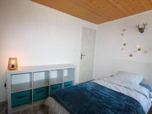 Maisons de vacances Gite Le Saulcy, 3 pieces, 4 personnes - FR-1-589-381 : photos des chambres