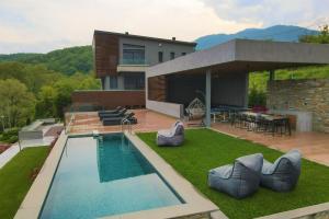 #SKGH Arbitrage Hyperluxe Villa -near Pozar Baths & Kaimaktsalan mountain