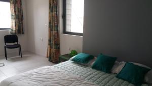 Sejours chez l'habitant Domaine Paysager de Kertanguy : Chambre Familiale