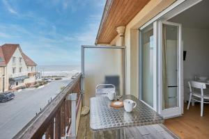 Un Balcon sur la Mer - Appt à 30m de la plage - 2hvězdičkové hotely ve městě Saint-Aubin-sur-Mer