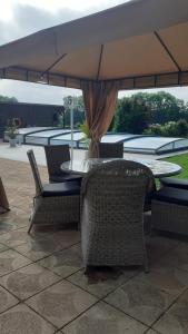 B&B / Chambres d'hotes Pressoir Les CAMPENOTTES : photos des chambres