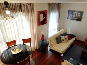 HHC - Duplex Concheiros, 4 bedrooms, 3 bathroom, a 700m de la Catedral