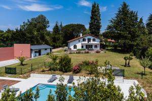 Chistera - Rent a house with heated swimming pool and garden in Urrugne