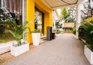 BloomSuites I Electronics City