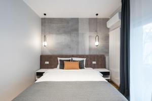 Amazing Terrace Bright Studio - Amzei Square