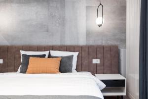 Amazing Terrace Bright Studio - Amzei Square