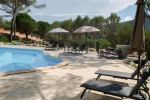 Hotels Hotel La Pinede : photos des chambres