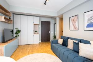 Bright 1BR Flat - New Midtown Building + Terrace