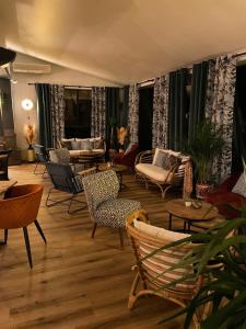 Hotels Le Mont Brouilly : photos des chambres