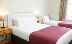Family Room room in Lamb Hotel by Greene King Inns