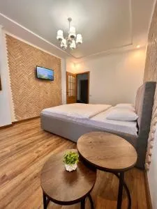 Шевченка 60, Семицвіт - Ryasnoye