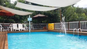 Olive Vanilla Pension