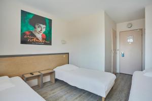 Hotels Hotel Cinepole 3 etoiles Joinville le Pont : Chambre Triple