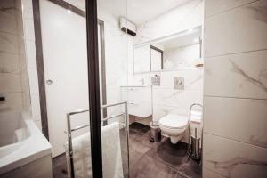 Appartements Appartement - Centre Ville - Autoroute a 5 minutes Chez William : Appartement 2 Chambres