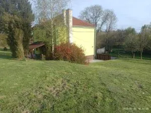 Apartment in the Hájenka holiday house - 萨扎瓦河畔兹鲁奇