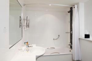 Executive King Room room in Clayton Hotel Belfast