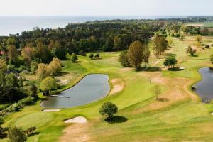 Bedinge Golfklubb hotell
