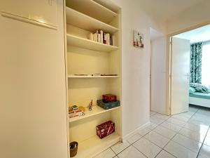 Appartements Polichinelle Hyper Centre - Wifi - Balcon & Parking Proche : photos des chambres