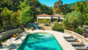 VILLA LACONELLA 8&4, Emma Villas