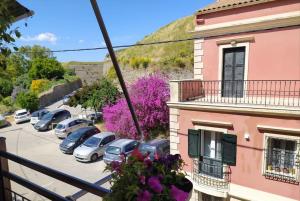 Xenofons cozy apartment