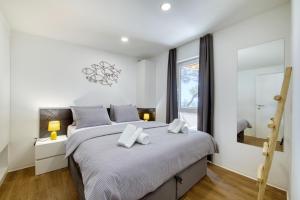 Pine Beach Pakostane Glamping Homes - All Inclusive light 