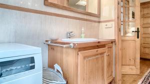 Saplan Real Estate MALADETA