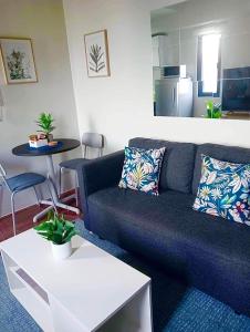 Air Residences Makati - fully furnished condo with skyline views!