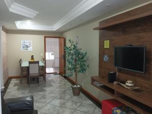 3 qts na Praia da Costa tudo perto e conforto para criançada