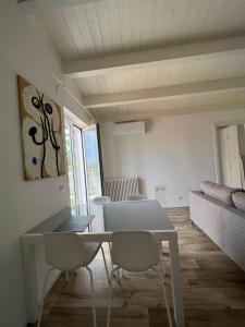 CASA MIRO vicinissima al mare e parcheggio privato gratuito se disponibile