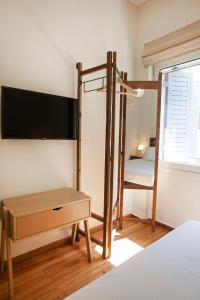 Bentzi Boutique Apartment 4