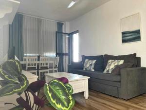 Urb Las Cañas I Apartamento F2