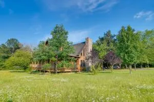 Pet-Friendly Jefferson Home Near Lake O the Pines - Jefferson