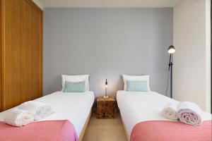 Dream 2BDR Apartment WPool by LovelyStay