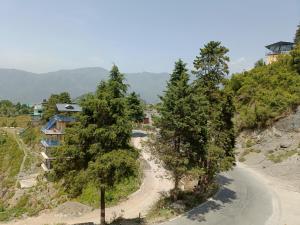 UK09 hotel & restaurant 2