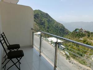 UK09 hotel & restaurant 2