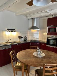 Appartements GITE INDEPENDANT en duplex proche mer COTE DE GRANIT ROSE : photos des chambres