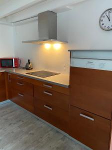 Appartements GITE INDEPENDANT en duplex proche mer COTE DE GRANIT ROSE : photos des chambres