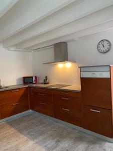 Appartements GITE INDEPENDANT en duplex proche mer COTE DE GRANIT ROSE : photos des chambres