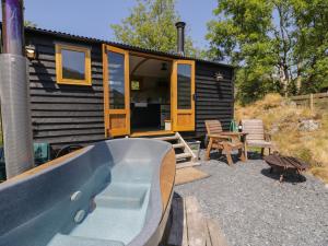 Llethr - Shepherds Hut