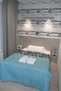 Large Single Room room in Fuencarral Rooms