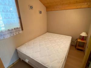 Charmant appartement à Châtel près des pistes et du lac, avec balcon - 25m², parking inclus - FR-1-693-43