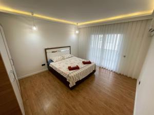 SA Apartments! 2BD Flat 150m to the Beach